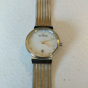 listing-status-banner